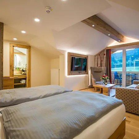 Hotel Friedenseiche 4*