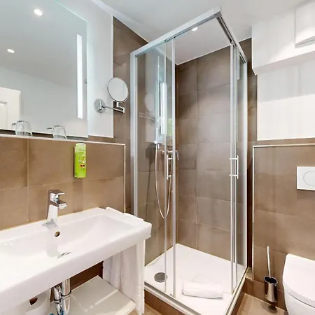 Hotel Friedenseiche 4*