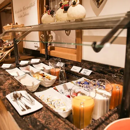 Hotel Friedenseiche Benediktbeuern