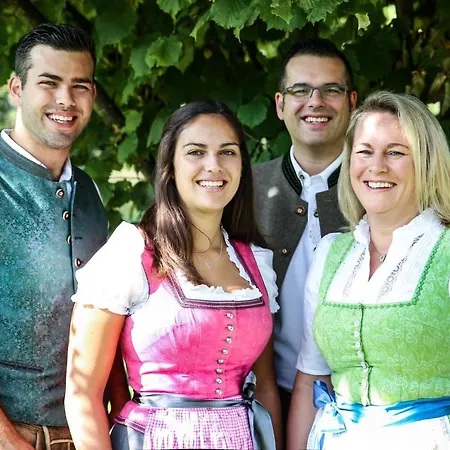 Hotel Friedenseiche 4*