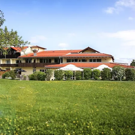 فندق Friedenseiche 4*