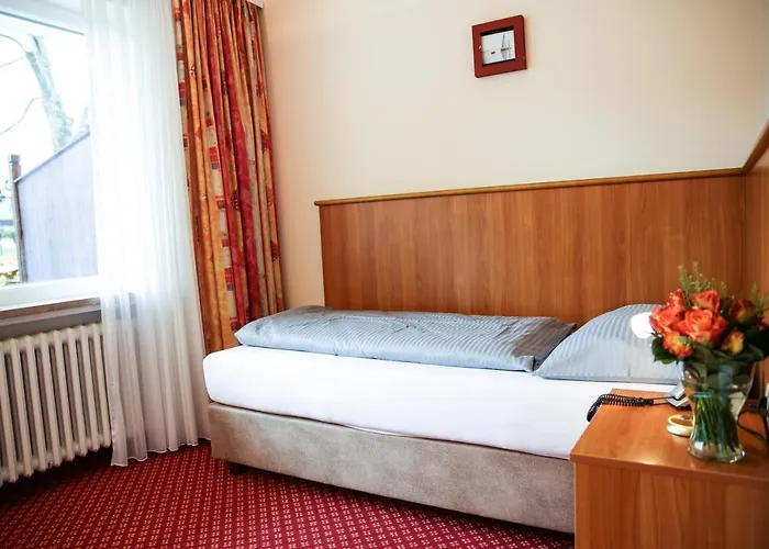 Szálloda Friedenseiche 4*